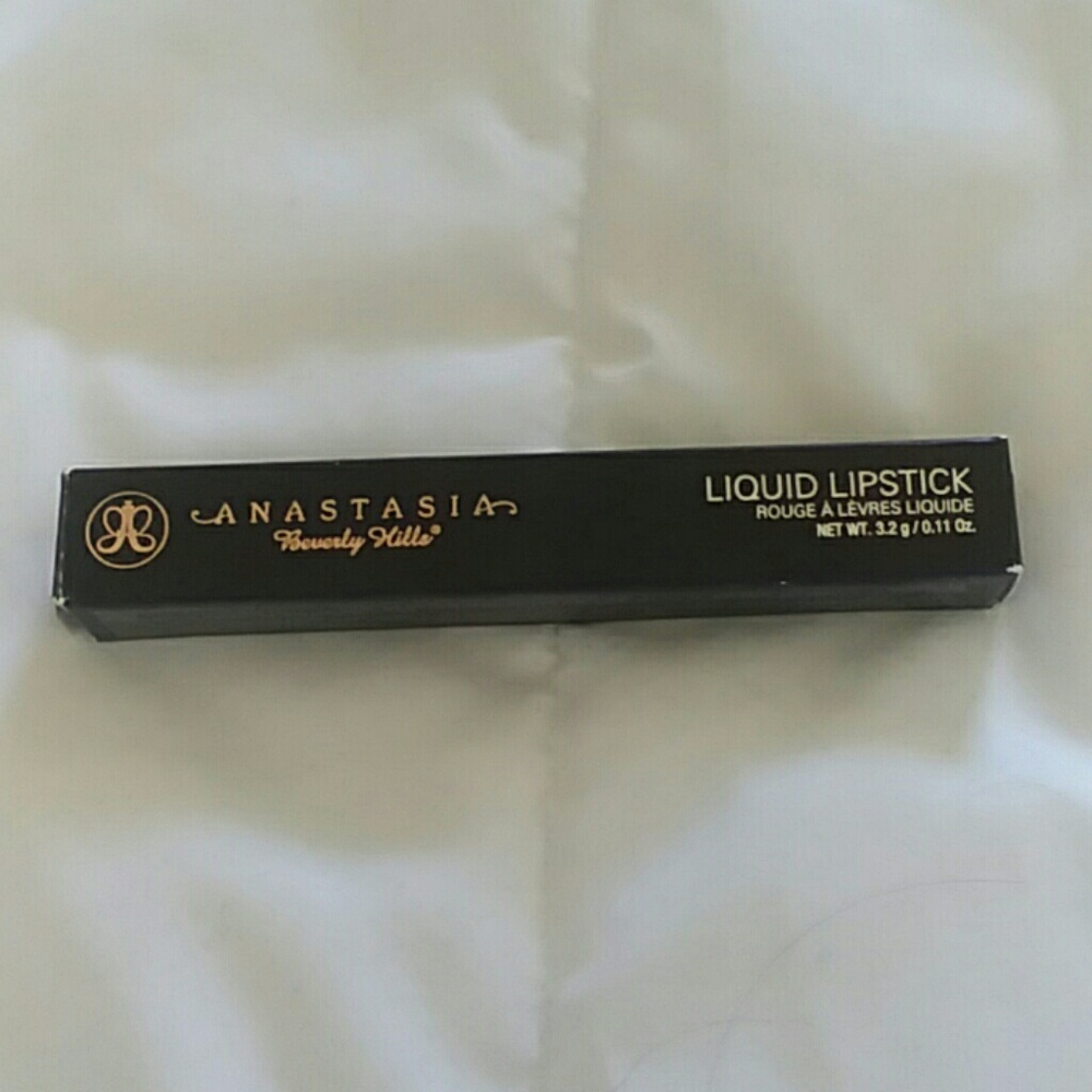 ABH Liquid Lipstick- Sad Girl